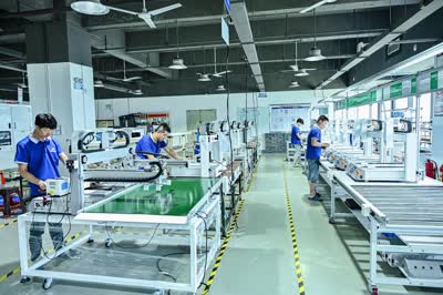 Multi-Spindle Screw Fastening Machine with Torque Control for Mobile Phone Assembly